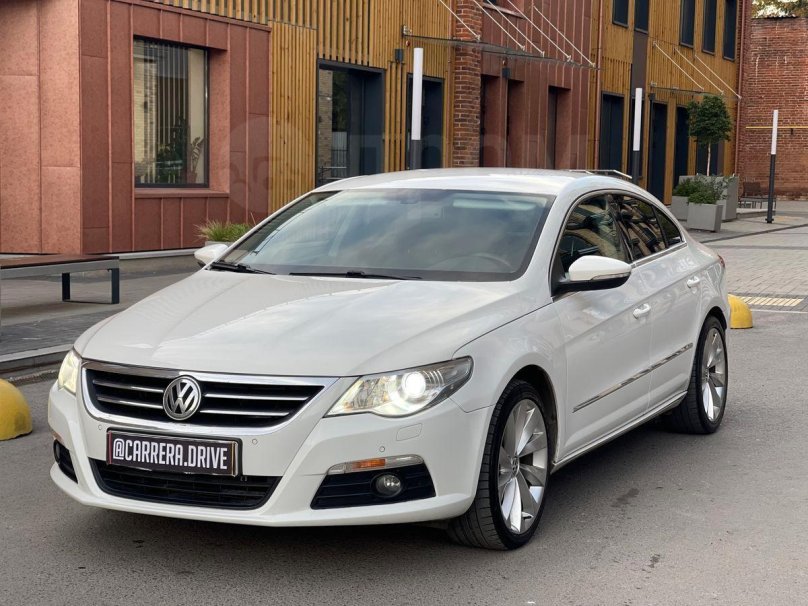 Фольксваген Пассат СС 2011