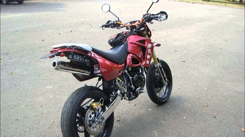 Hyosung 125 Enduro