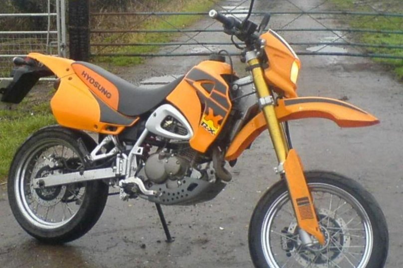 Hyosung XRX 125