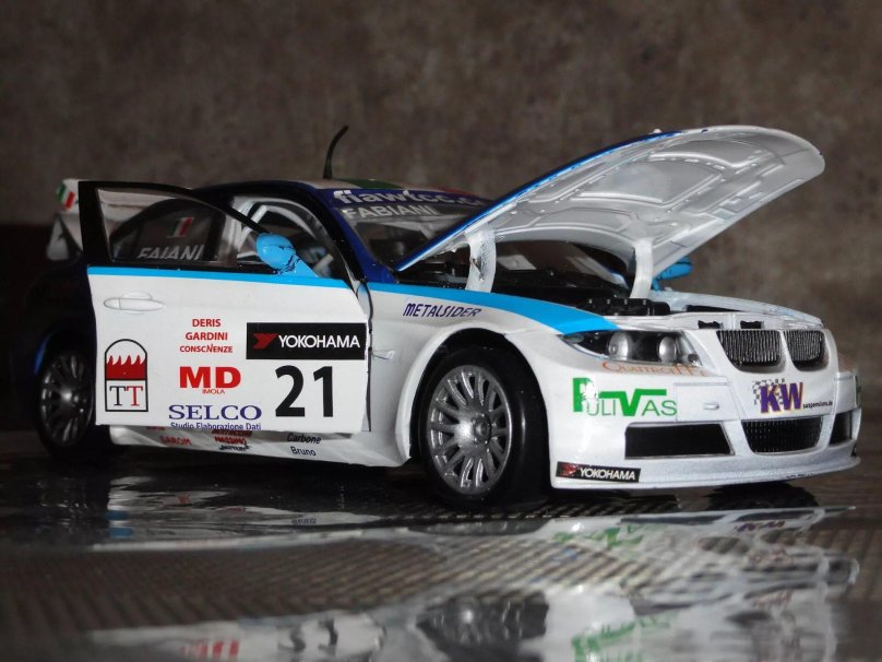BMW 320si RC кузов