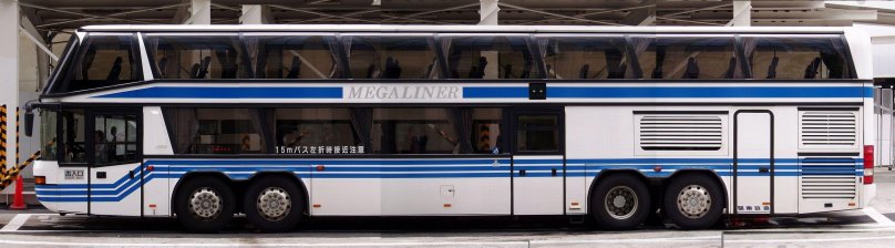 Автобус Neoplan Megaliner