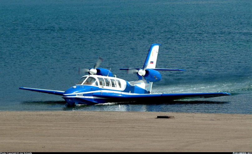 Самолет Бериев бе-103