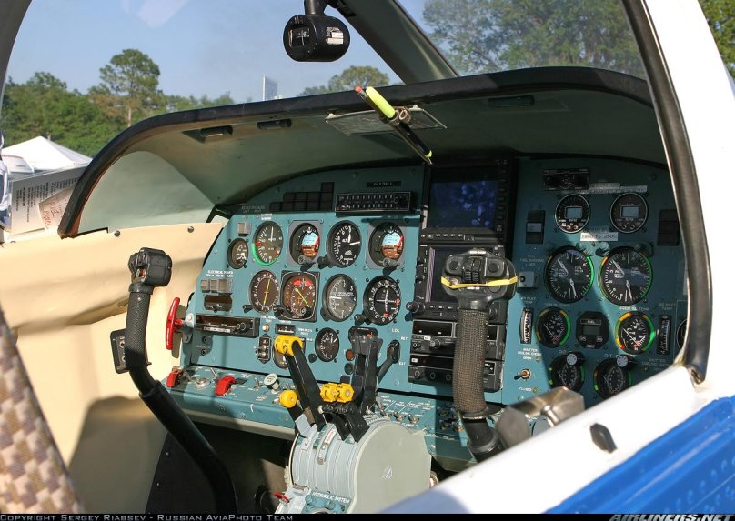 Бе-103 кабина