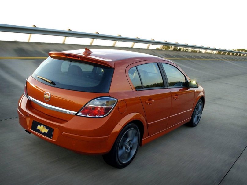 Шевроле Вектра ГТ