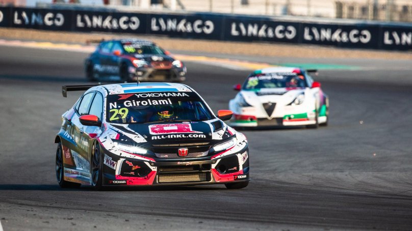 Туринг автоспорт