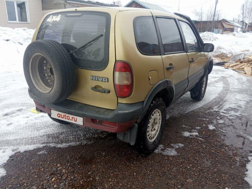 Шевроле Нива 2000