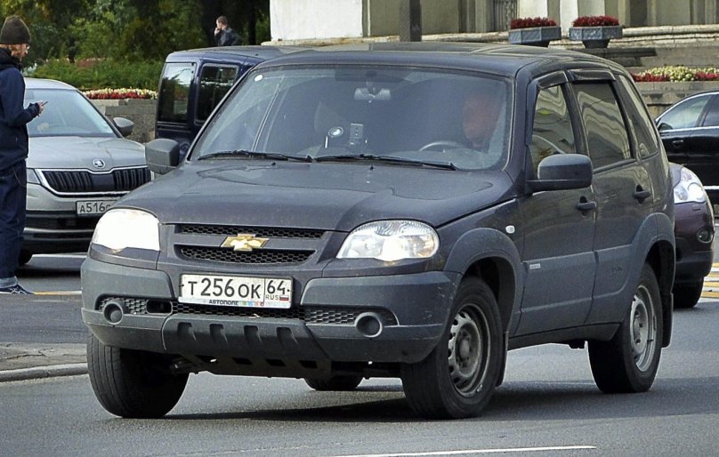 Лада 2123 Нива 1998