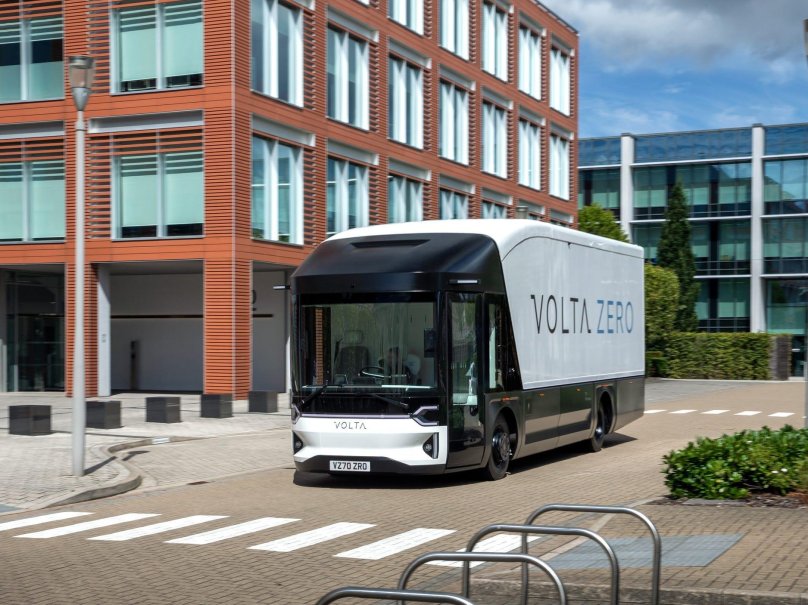 Карго автобус