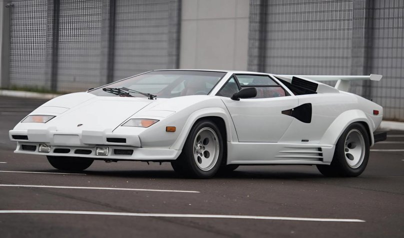 Lamborghini Countach 5000