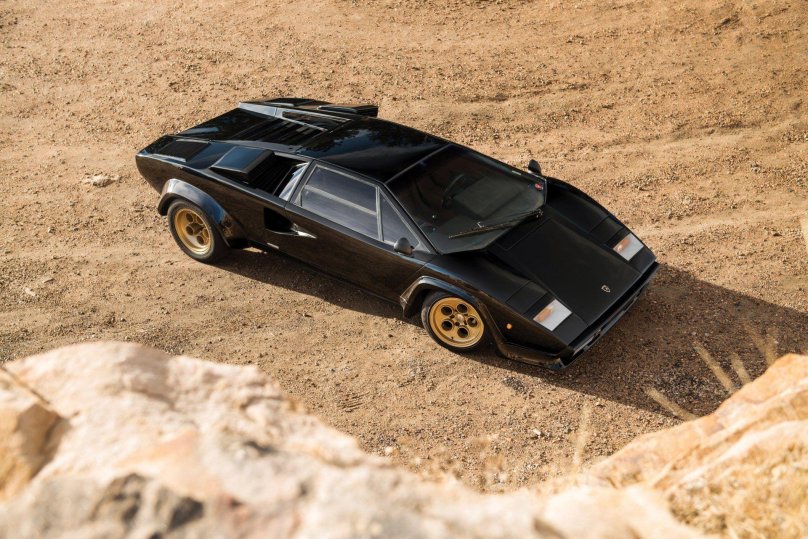 Lamborghini Countach lp400