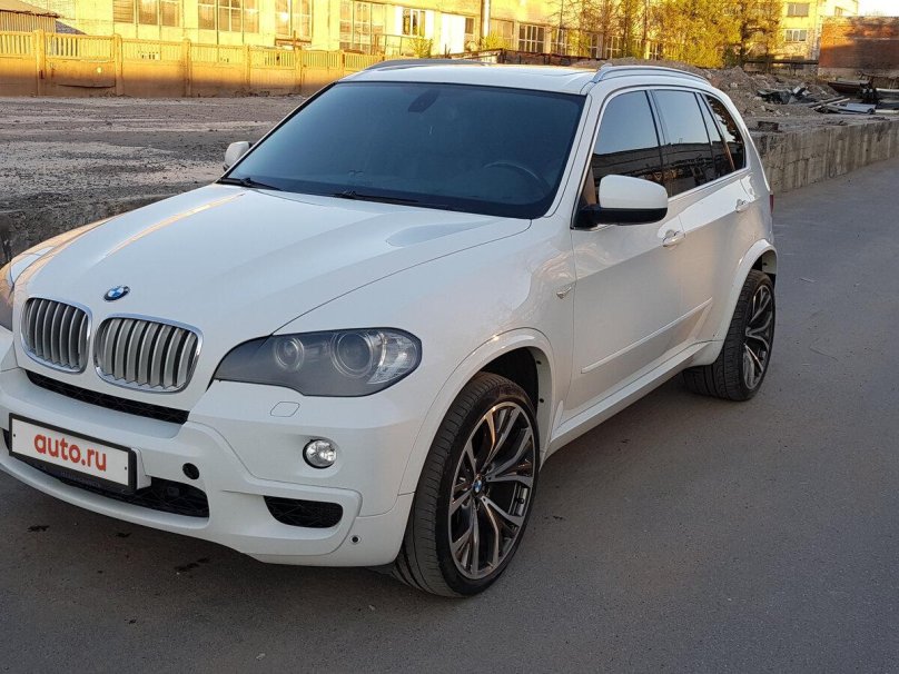 BMW x5 e70 белый