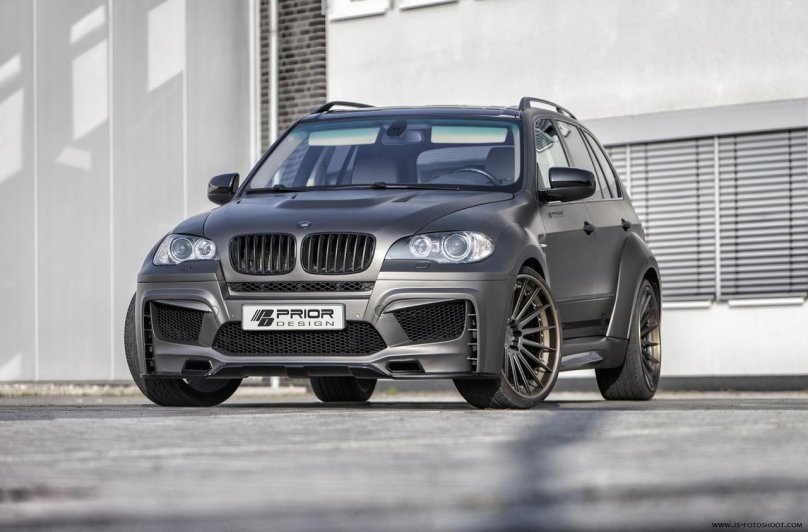BMW x5 e70 prior Design