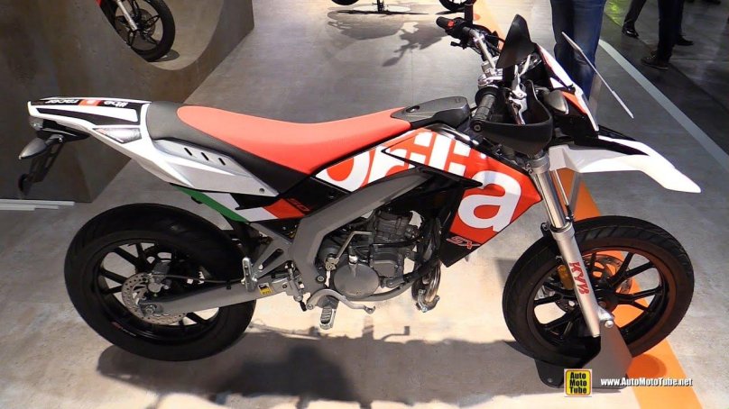 Aprilia мотард 50