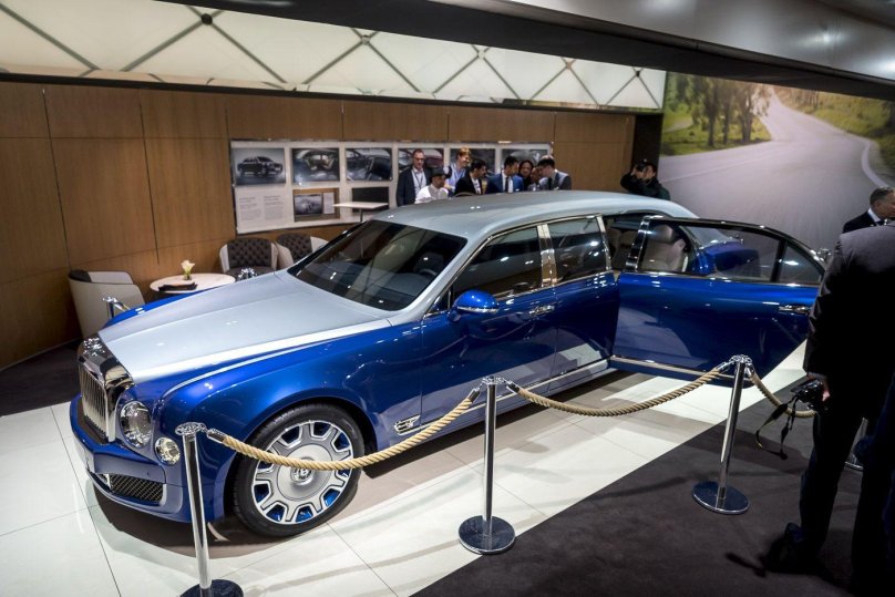 Bentley Mulsanne Grand Limousine 2020
