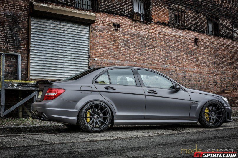 Мерседес-Бенц c63 AMG w204