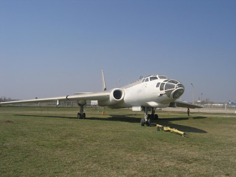Tupolev tu-16
