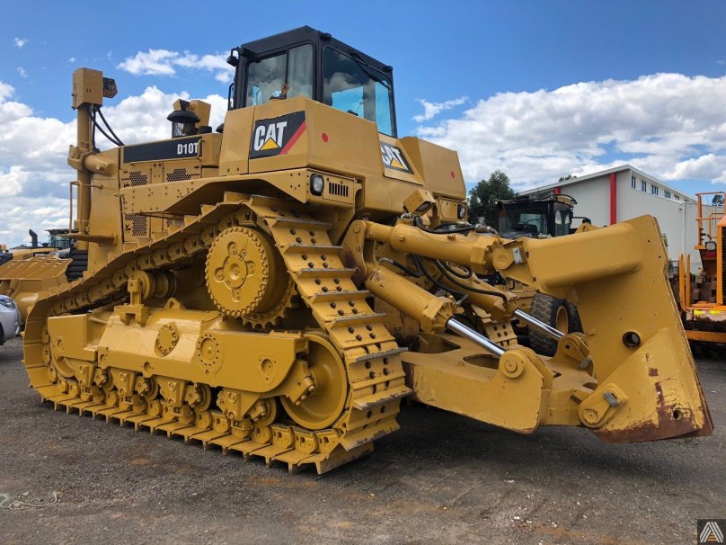 Caterpillar d10t2