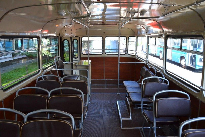 Ikarus 620 кабина