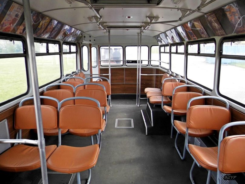 Икарус 556 салон