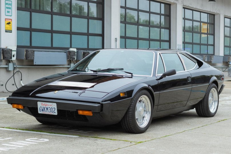 Ferrari 308 gt4 Tomica