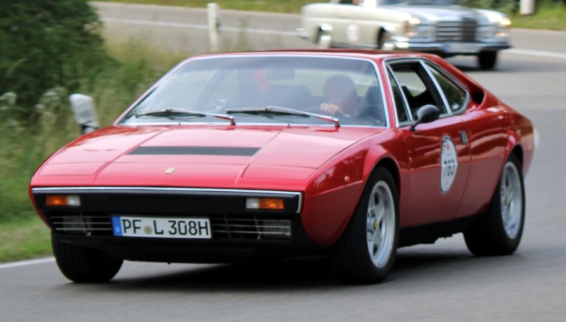 Ferrari 208 gt4