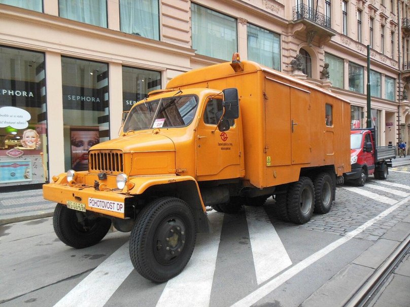 Грузовик Praga v3s