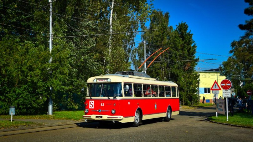 Троллейбус Шкода-9тр 5603