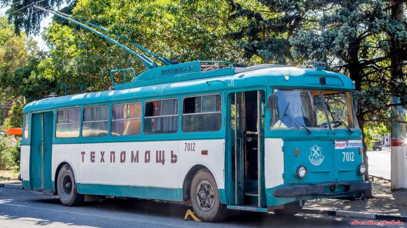 Троллейбус Skoda 9tr