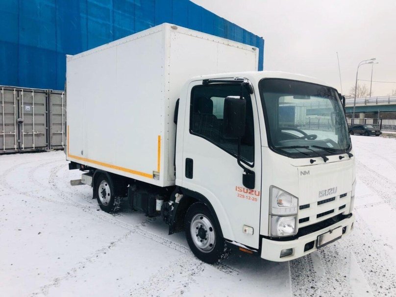 Isuzu Elf (n-Series)