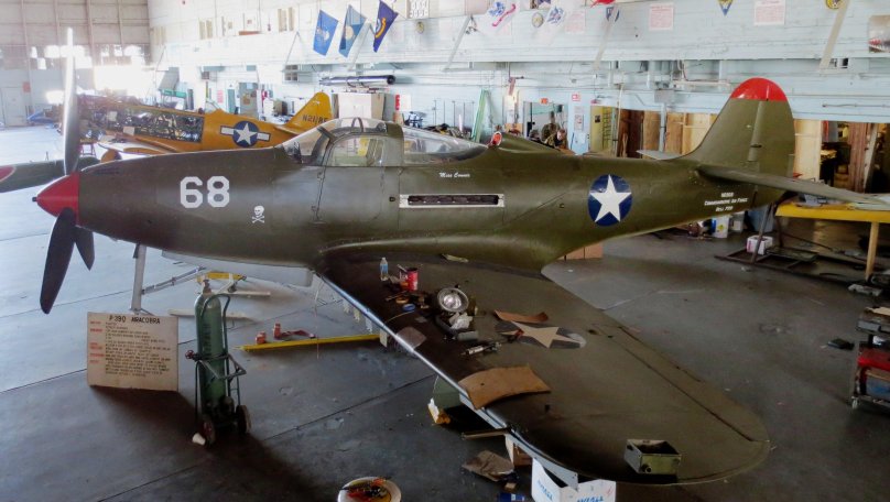 Р-39 Аэрокобра самолет