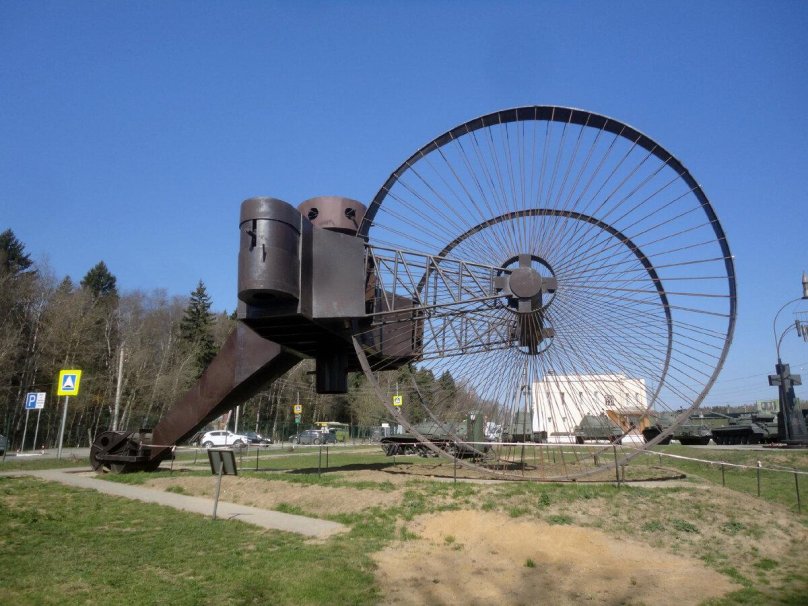 Царь-танк Лебеденко дизельпанк