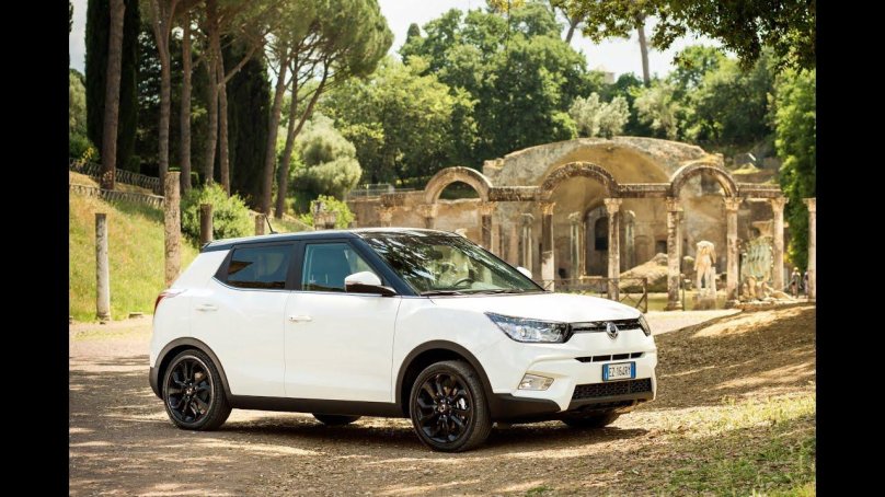 ССАНГЙОНГ Тиволи 2023