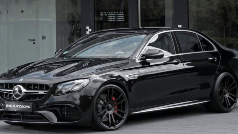 Mercedes e63s AMG