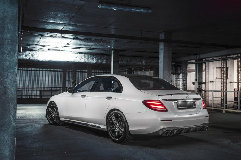 Mercedes Benz w213 AMG