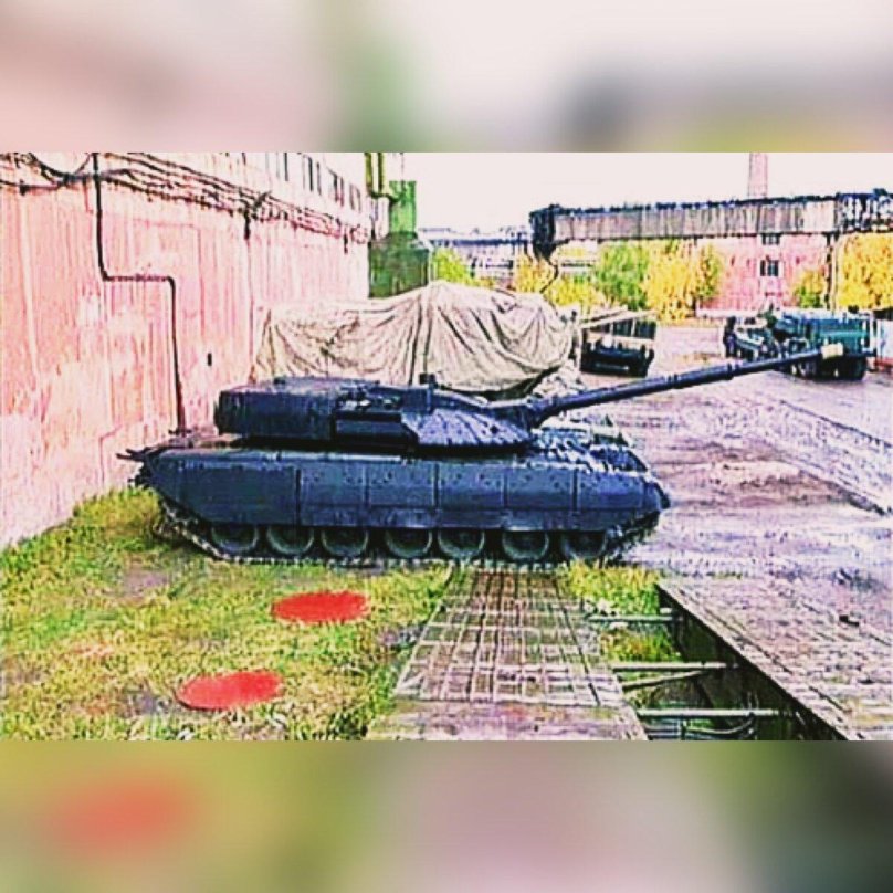 Чёрный орёл танк