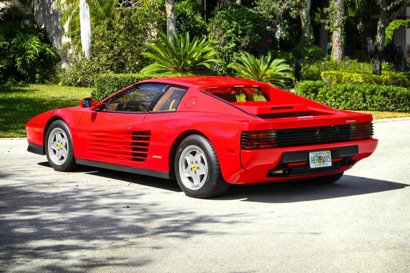 Ferrari Testarossa 2022