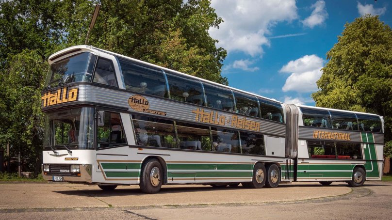 Неоплан Jumbocruiser