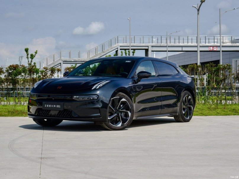 Электромобиль zeekr 001