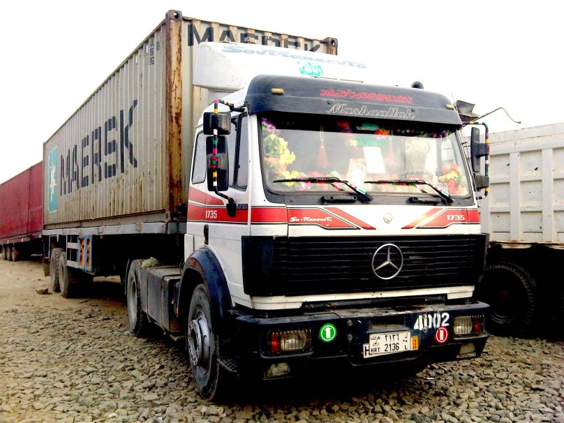 Mercedes-Benz sk 1735