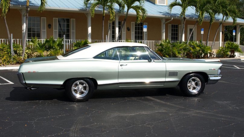 Понтиак Каталина 2+2 1965