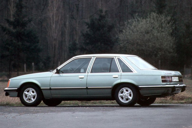 Opel Senator a2