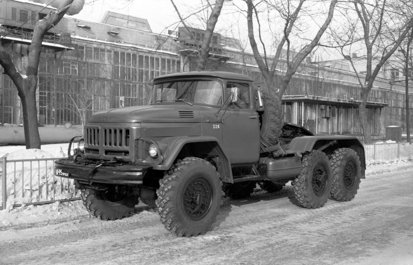 Машина ЗИЛ 131