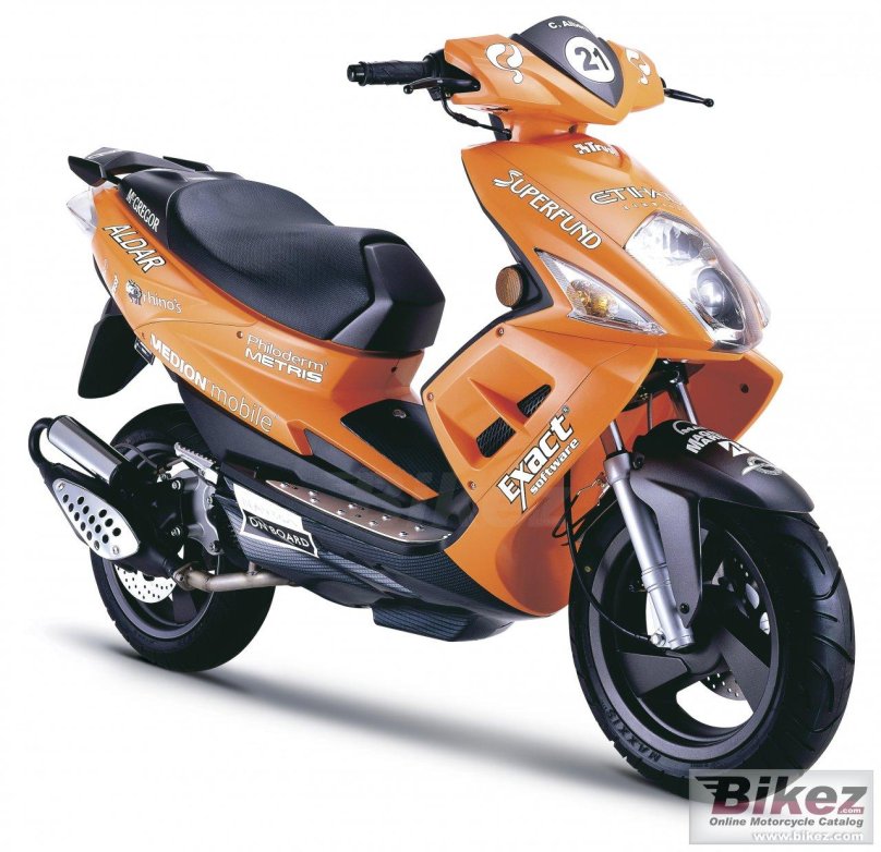 Pegasus Sky скутер