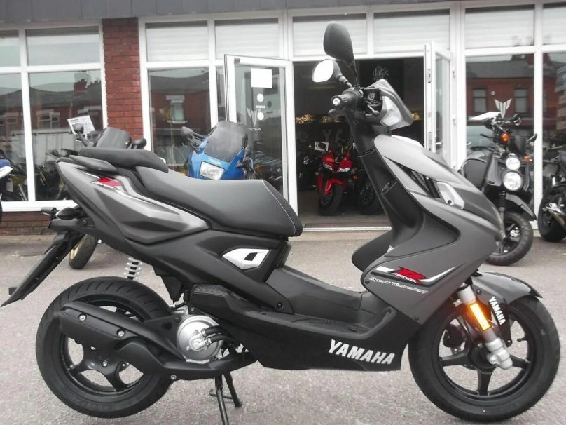 Yamaha скутер 50 кубов