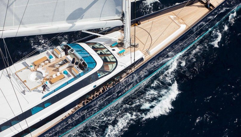 Парусная яхта Aquijo (86 метров)