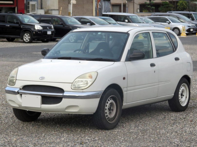 Дайхатсу storia 1998