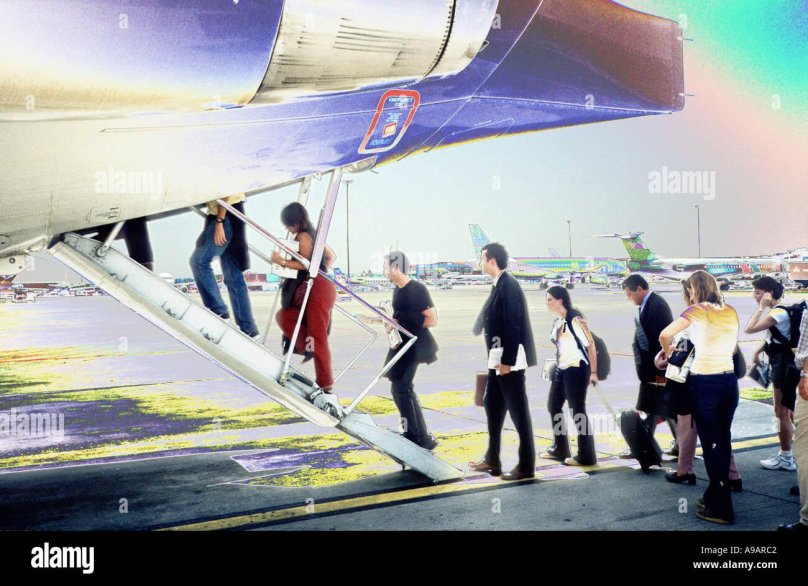 Boarding самолет