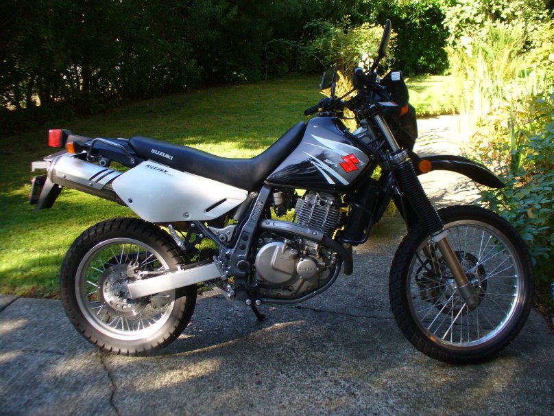 Сузуки Dr 650