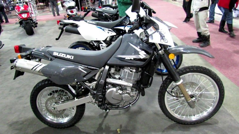 Suzuki Djebel 650