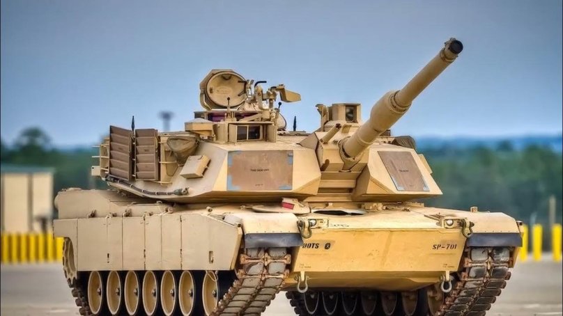 Танк Abrams m1a2
